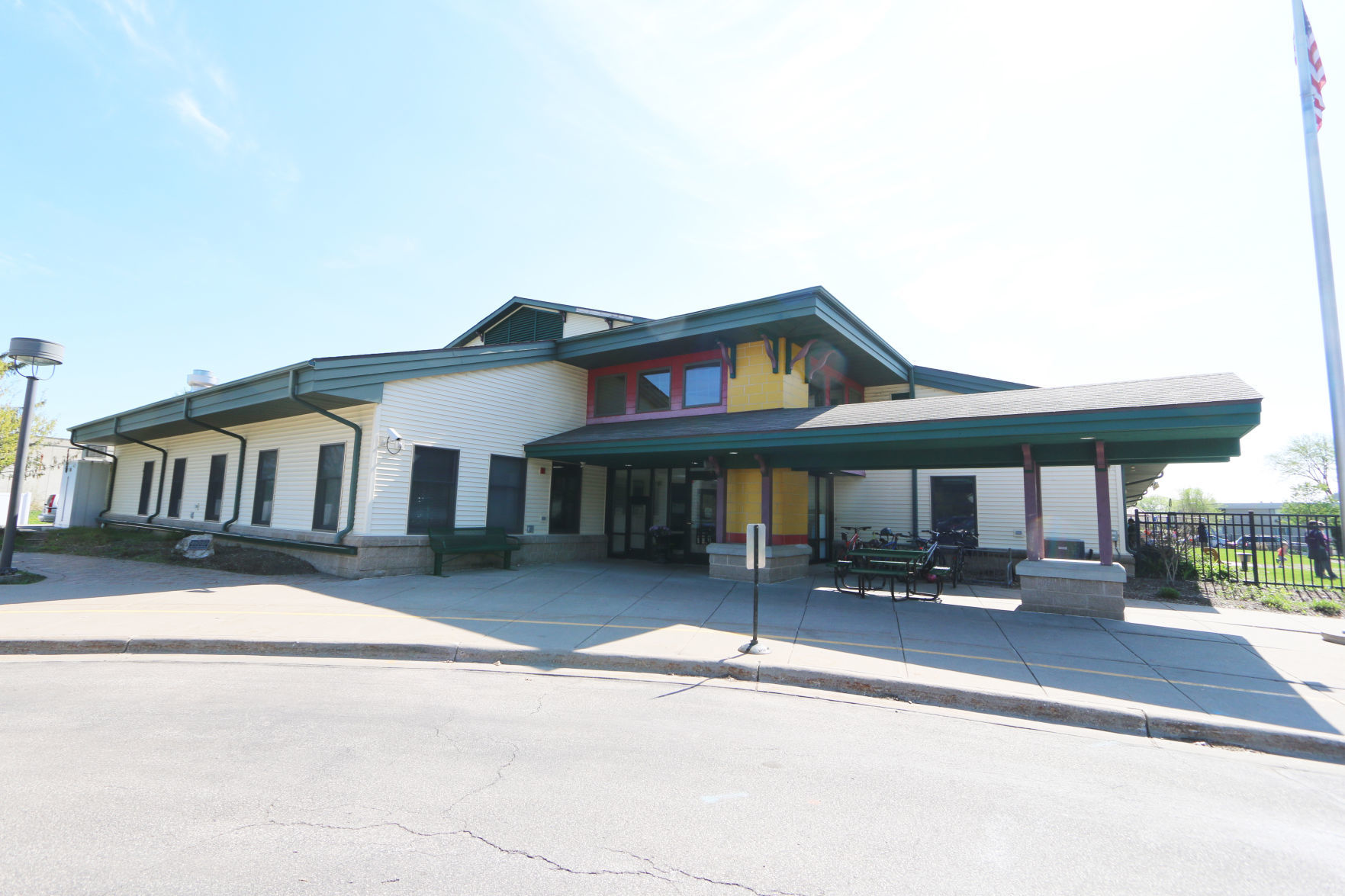 Bluffview Charter School 02